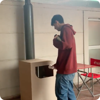 Prueba de uso de la maqueta del cesto
